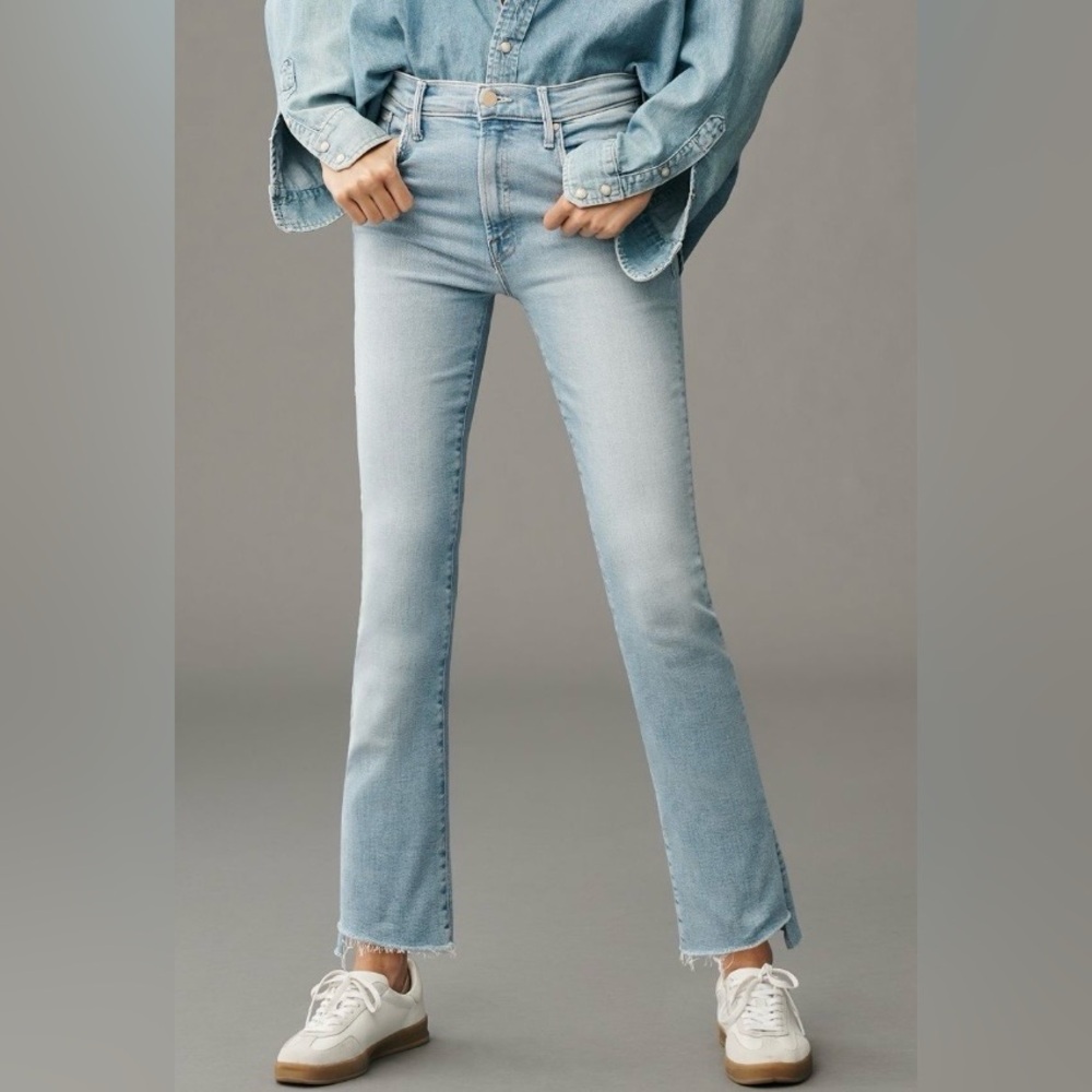 MOTHER Crop Fray Jeans. Size 34. New